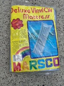 Neu versiegelt Vintage Marsco Deluxe Vinyl Luft aufblasbare Pool Matratze grau - Bild 1 von 5