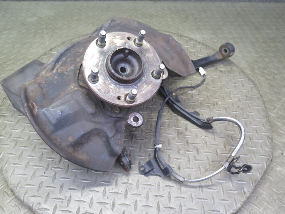 98-00 LEXUS UCF20L LS400 HUSILLO DELANTERO IZQUIERDO NUDILLO RUEDA BUJE COJINETE 102K OEM Foto 1 de 4