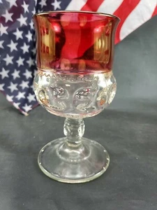 BONITA COPA DE PULGAR DE VIDRIO INDIANA DE COLECCIÓN CON BORDE ROJO 5 1/2" Alto - Imagen 1 de 5
