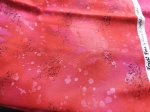 'Fossil Fern' Benartex Cotton Fabric 20" x 44" Red/Pink/Black - Picture 1 of 2