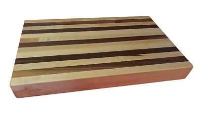 Hand Made Hard Maple and Walnut Edge Grain Cutting Block 16.75" X 10.5" X 1.75" - Image 1 of 3