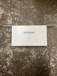 Netgear Insight Managed Security Business Router with Instant VPN 272-13091-01 - Picture 1 of 4