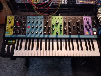 Moog Matriarch Paraphonic Semi-Analog Synthesizer Nektar Expression Pedal & Cord - Bild 1 von 3