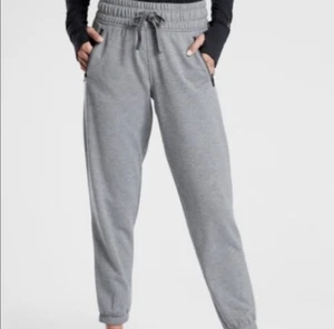 Athleta Women's Size S Bounce Back Jogger Sweatpants Drawstring Gray 487575 - Picture 1 of 12