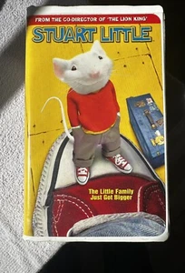 Vintage Stuart Little (VHS, 2000, Clamshell Case) - Picture 1 of 4