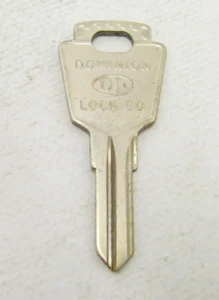 AUTO D KEY BLANK FOR OLDER TALBOT SIMCA 1000 1501 1100 1007 - PROFILE: C - Picture 1 of 4