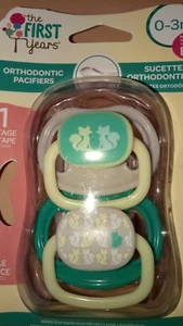 The First Years Orthodontic Pacifiers Stage 1 0-3 Months BPA Free Fox - Picture 1 of 3