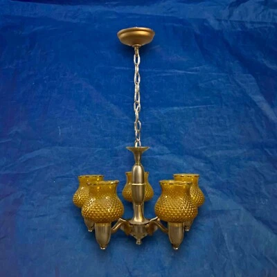 Проводная люстра в стиле ар-деко с янтарным противоскользящим абажуром 5 ламп *** - Изображение 1 из 4