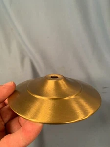 Vintage 4&5/8in Brass patina Heat Cap for Electric Table Lamp Shade - Picture 1 of 3