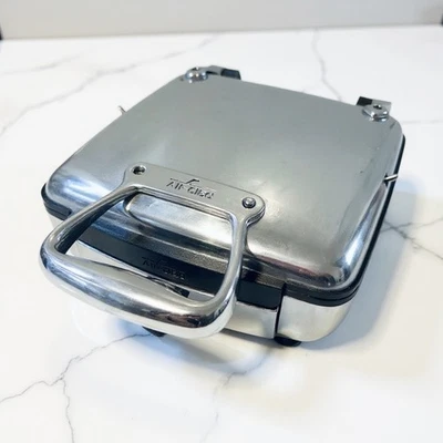 ALL-CLAD Waffler 4 Square Belgian Waffle Maker Stainless Steel Type 6066 TESTED - Image 1 of 4