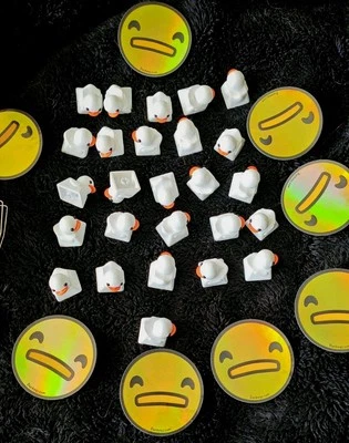 Set of 26 Duckey Duck Keycaps in White (Seagull Keycap colour) - Image 1 of 4