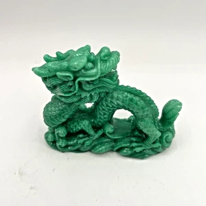 Mini estatuilla china de resina Feng Shui Lucky Dragon - color jade verde brillante #1 - Imagen 1 de 7