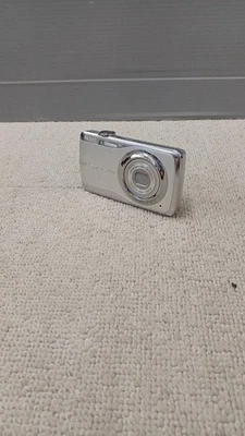 CASIO EX-Z550 digital camera - Good Condition - Image 1 of 4