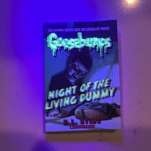 Zuru Mini Marken Bücher Glow-In-The-Dark Goosebumps The Living Dummy R.L. Stein - Bild 1 von 2