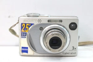 Sony Cyber-Shot DSC-W1 - Foto 1 di 4
