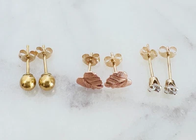 3 PARES - Pendientes Estate bola de oro multitono de 10K, circonita cúbica, hoja de Black Hills Foto 1 de 4