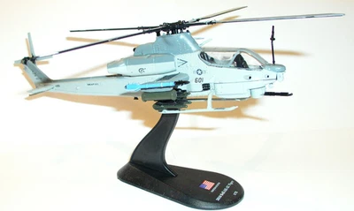 attack helicopter Bell AH-1Z Viper  diecast 1:72 metal amercom LAST sets - Image 1 of 3