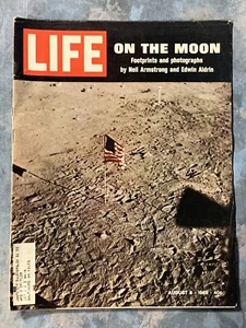 LIFE Magazine August 8 1969 ~ On The Moon - Picture 1 of 2