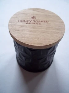 Swan Creek HONEY SOAKED APPLES 12 oz Candle 100% American Soybean Wax - 32 Hours - Picture 1 of 7