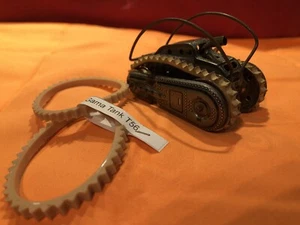 Gama T56 Panzer mit Uhrwerk und Schlüssel Blechspielzeug - Bild 1 von 9