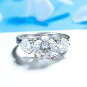 Unique 3 Stone Round Cut Moissanite Solitaire Gift Ring 14K White Gold Plated - Picture 1 of 8