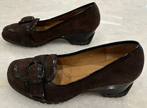 A+ Soft Eurosoft braune Wildleder Keilabsatz Pumps 8M 2" Absatz verstellbare Deko Schnalle bequem 8 M - Bild 1 von 7