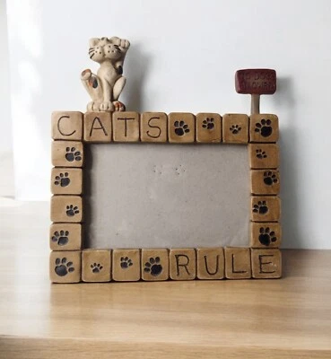 Marco de fotos de gato Sonoma 3D patas caprichosas mascota 5,5x3,5 figura interior  Foto 1 de 4