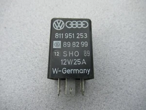 Porsche Multi Purpose Relay  811 951 253   C#C18 - Picture 1 of 5