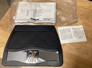 NOS Yamaha Venture XVZ1200 1200 MUDFLAP MUD FLAP REAR FENDER OEM - Picture 1 of 2