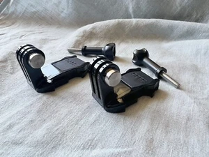 2 X Genuine GoPro High Mounting Buckle For Helmet/Chesty/chests/ALL Hero Camera - Picture 1 of 2