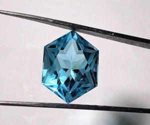 Blautopas ausgefallene Form 14x14 7,70x11,50 mm Fantasy-Schliff Edelstein Ring & Anhänger Größe P - Bild 1 von 5