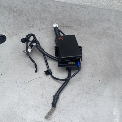 🛑 Hyundai Genesis 2009-2014 sedán terminal de batería caja de conexiones cable fusible OEM Foto 1 de 4