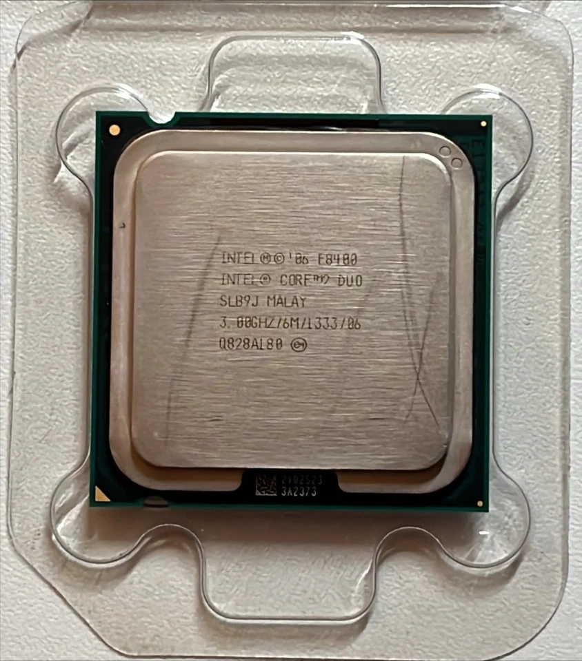 Intel Core 2 Duo E8400 SLB9J – 3.0GHz 6MB Cache LGA775 CPU (Testata) - Immagine 1 di 1