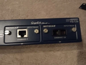 NetGear  ProSafe (FS726TPNA) 24-Ports External Switch Managed - Picture 1 of 5