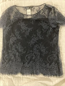 Ann Taylor Lace Top/Blouse Woman’s Size M NWT Navy Blue Short Sleeve - Picture 1 of 9