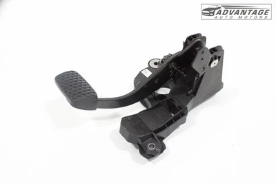 2024-2025 CHEVROLET TRAX PEDAL DE PARADA DE FRENO DE PISO Y SOPORTE SOPORTE MONTAJE OEM Foto 1 de 4