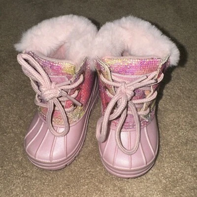 Botas de piel sintética con cordones de pato rosa London Fog para niña pequeña EE. UU.:5 Foto 1 de 4