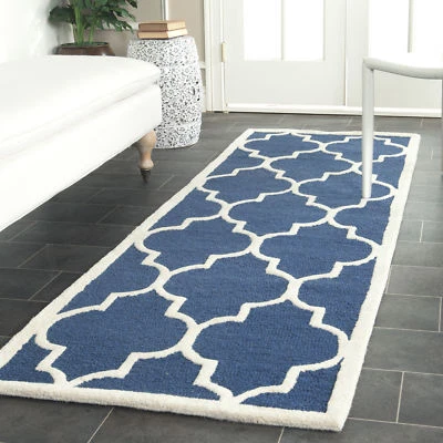 Safavieh Cambridge NAVY / IVORY Wool Runner 2'-6 x 20' - CAM134G-220 - Image 1 of 3