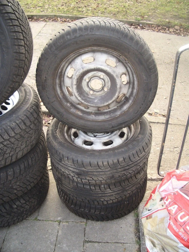 Rover 416  Honda Civic Winterräder 175/65 R14 82T Kumho  2909 (A16) - Bild 1 von 1