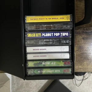 Casette box / 8 Tapes / Now That's What I Call Music 42 Wicked Women Smash Hits - Picture 1 of 8