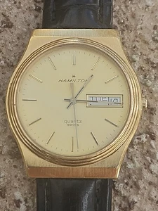 VINTAGE HAMILTON GOLD PLATED QUARTZ SWISS WATCH for Parts Or Repair New Battery - Picture 1 of 17