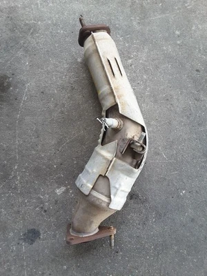 Colector de escape de pasajeros VQ37VHR compatible con 11-13 Infiniti G37 271852 Foto 1 de 4