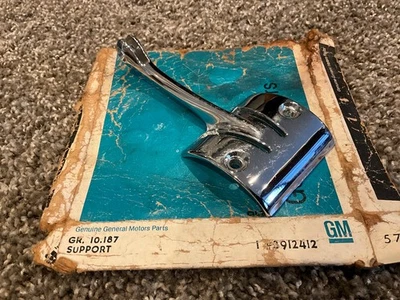 GM INSIDE REVERSE MIRROR BRACKET SUPPORT FOR 1963 TO 1967 CORVETTE #3912412 NEW - Image 1 of 4