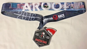 SPARTAN RACE STADIUM SERIE FENWAY PARK SPARTAN SPRINT MEDALLA Y CUÑA - Imagen 1 de 7