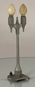 AMERICAN FLYER • 1940 • PA-9217 / 580 • Silver Double Arc Lamp WORKS • GOOD COND - Picture 1 of 7