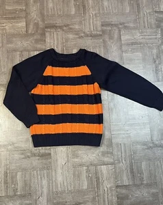 Sweater - Picture 1 of 3