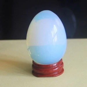 1.92'' Crystal white opalite egg with wood stand chakra stones reiki healing - Picture 1 of 8