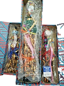 3 marionetas marionetas de colección Wayang Golek muñeca indonesia de madera tallada a mano $$$venta - Imagen 1 de 12