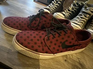 Gebrauchte Herren Größe 10,5 rot schwarz Nike SB Zoom Stefan Janoski CNVS PRM Skateschuhe - Bild 1 von 6