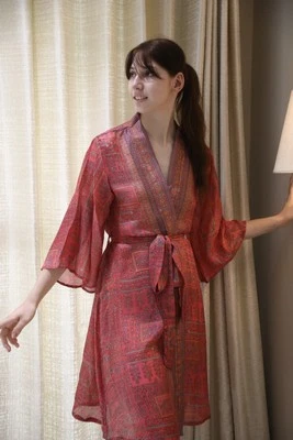 Bata kimono midi de seda pura hasta la rodilla vestido kimono de seda rosa PS MKMO2132 Foto 1 de 4
